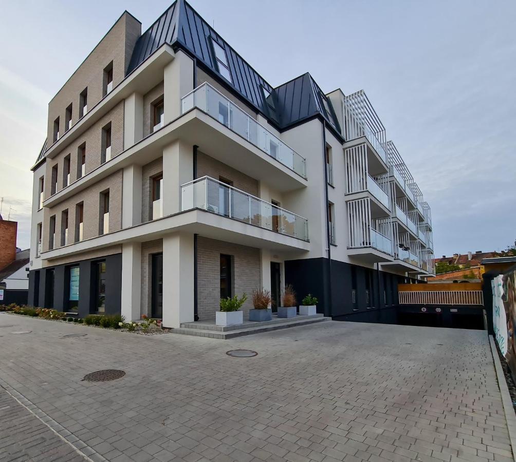Apartamenty Hallera 4 Jarocin Ngoại thất bức ảnh