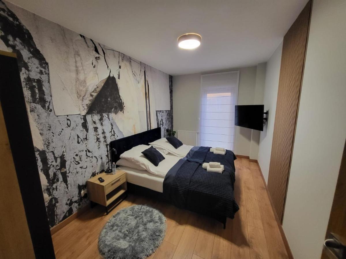 Apartamenty Hallera 4 Jarocin Ngoại thất bức ảnh